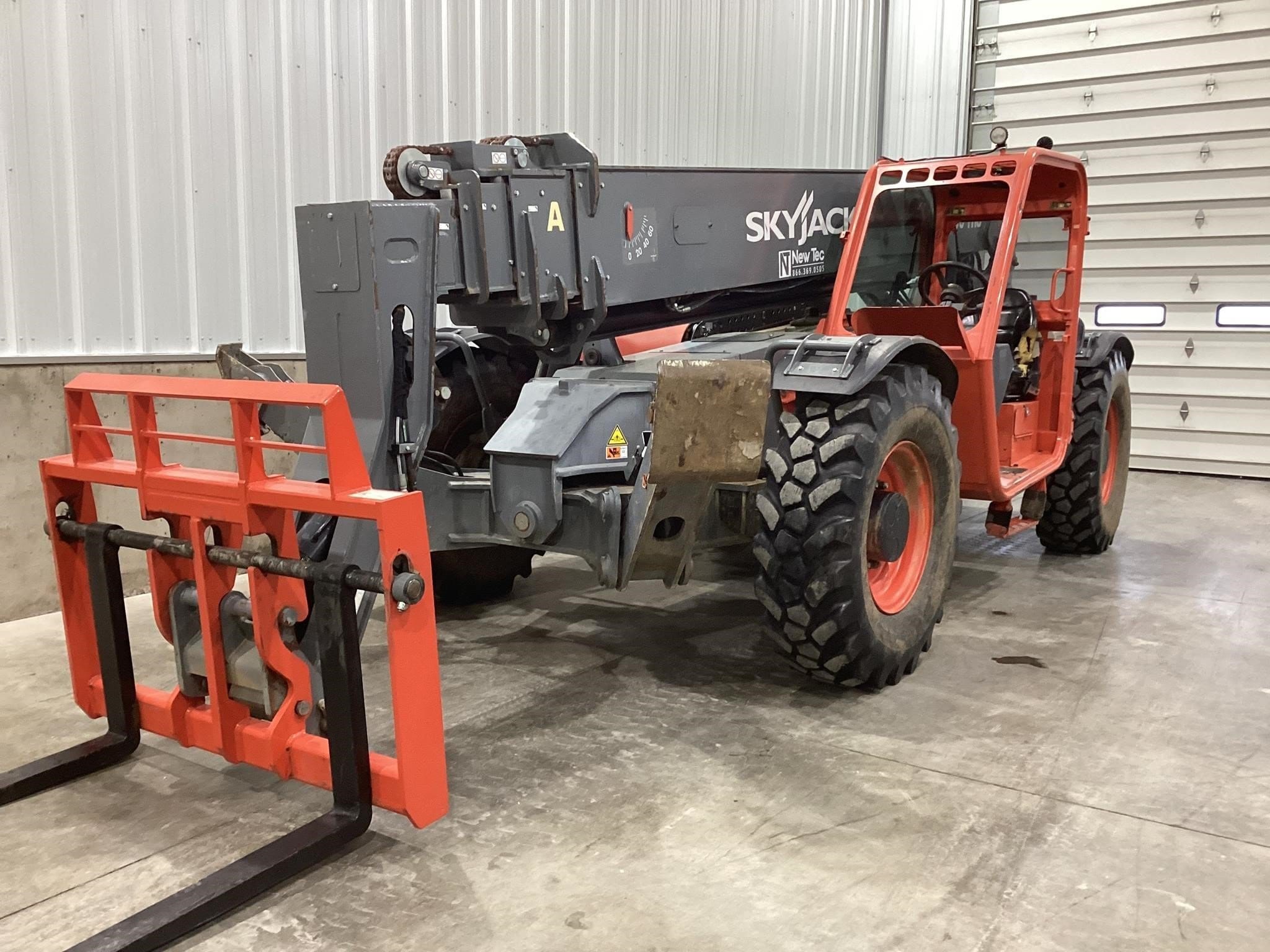 2019 Sky Jack SJ1056 THS Equipment Image0
