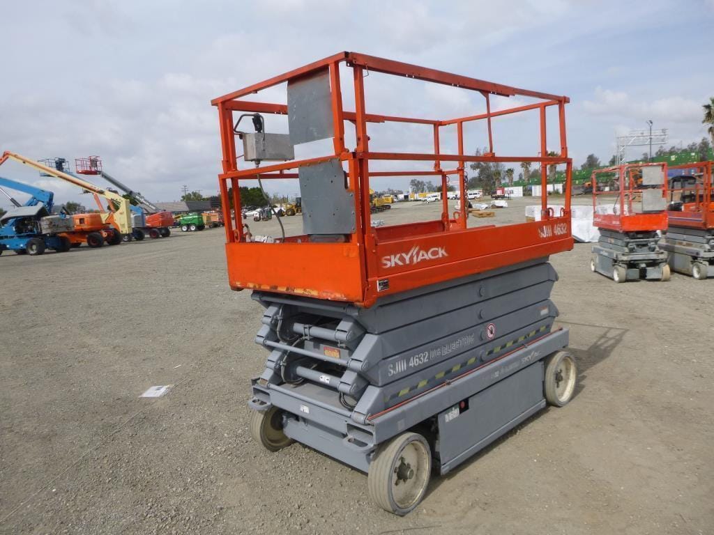 Main image Sky Jack SJIII4632