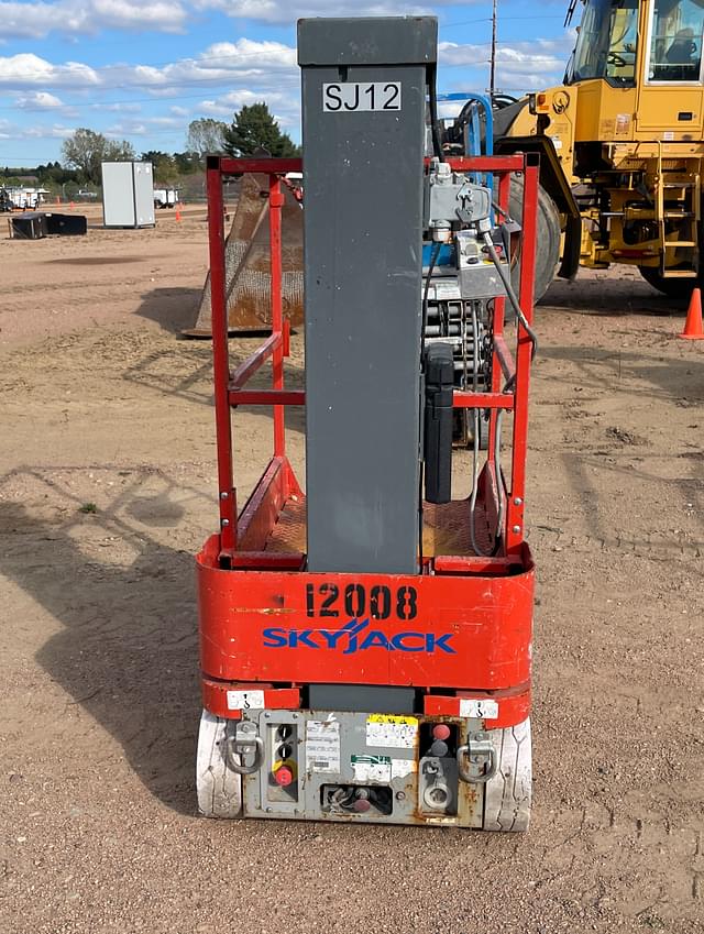 Image of Sky Jack SJ12 equipment image 3