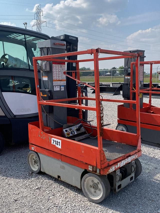 Image of Sky Jack SJ12 equipment image 3
