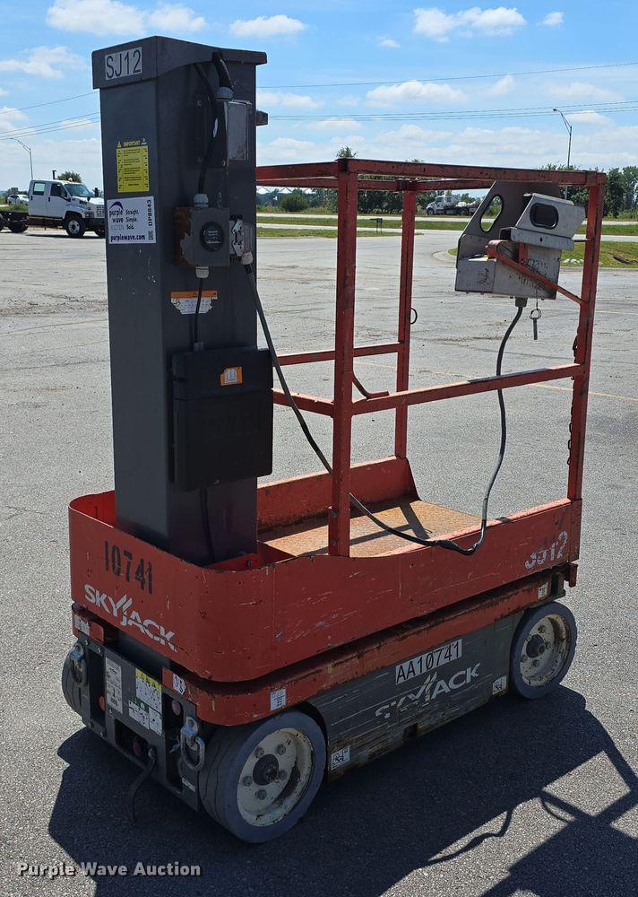 Image of Sky Jack SJ12 Primary image