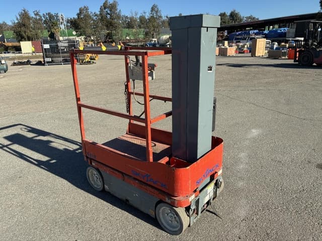 Image of Sky Jack SJ12 equipment image 1