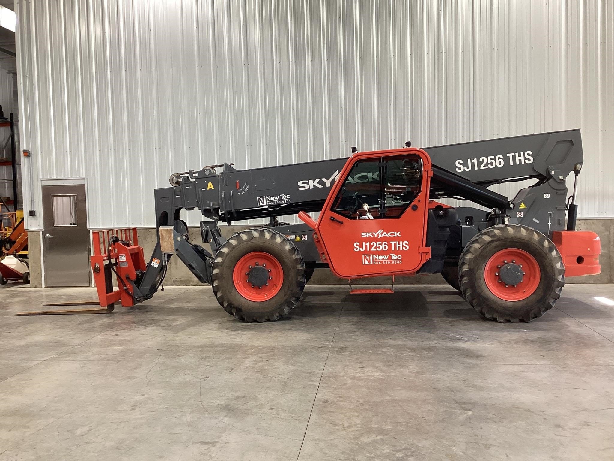 2024 Sky Jack SJ1256THS Equipment Image0