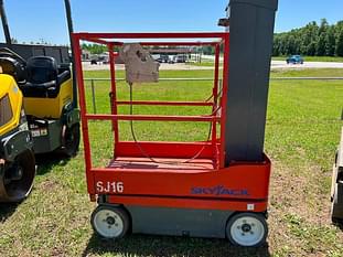 Sky Jack SJ16 Equipment Image0