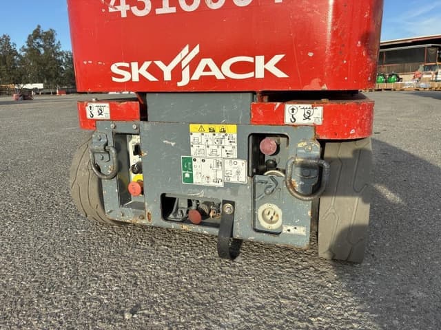Image of Sky Jack SJ16 equipment image 3