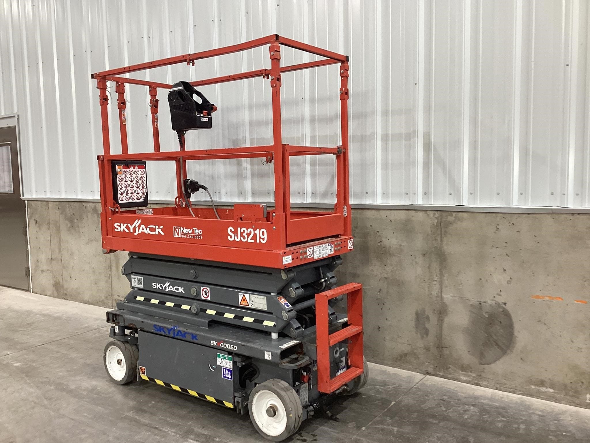 2021 Sky Jack SJ3219 Equipment Image0