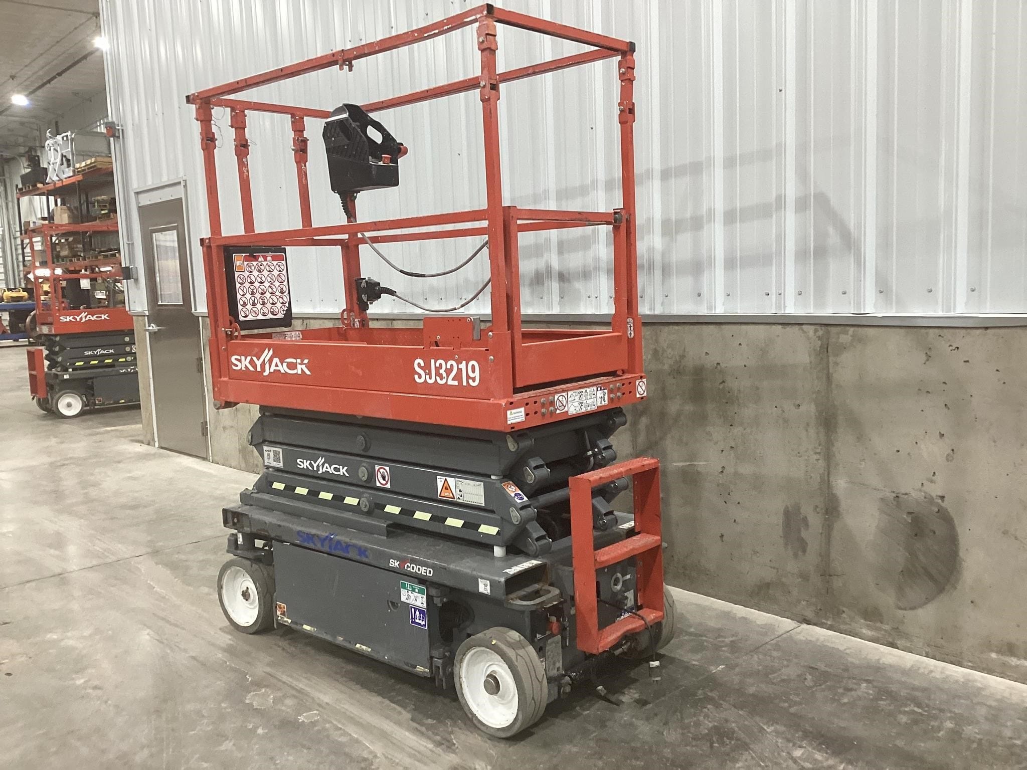 2021 Sky Jack SJ3219 Equipment Image0