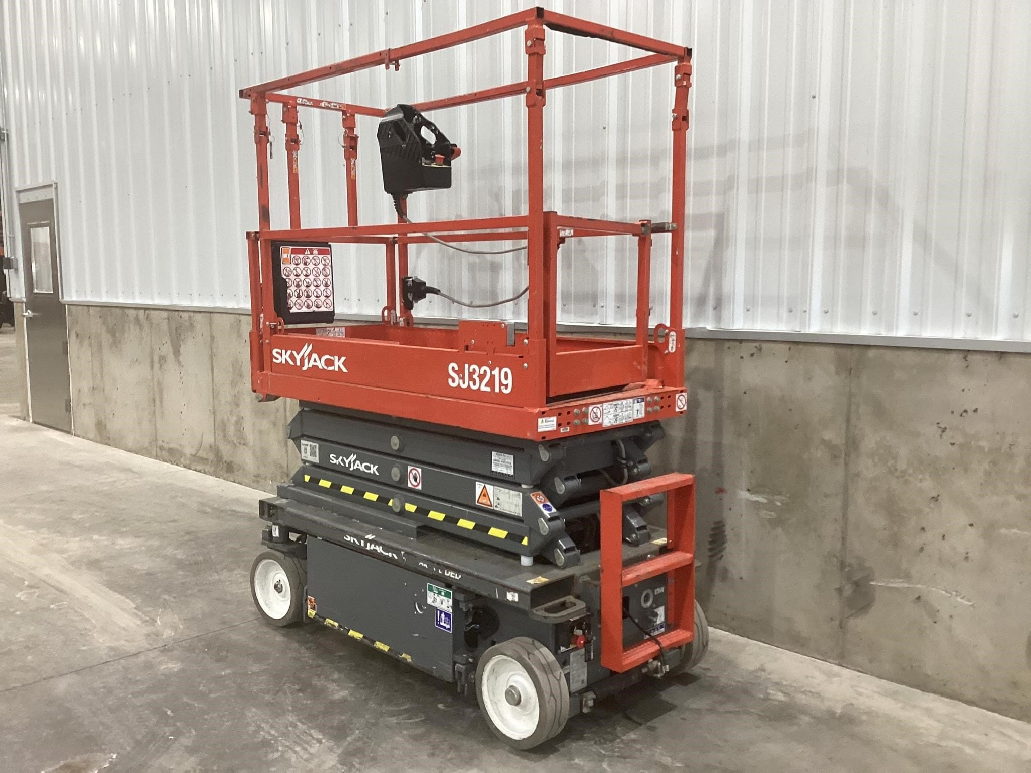 2022 Sky Jack SJ3219 Equipment Image0