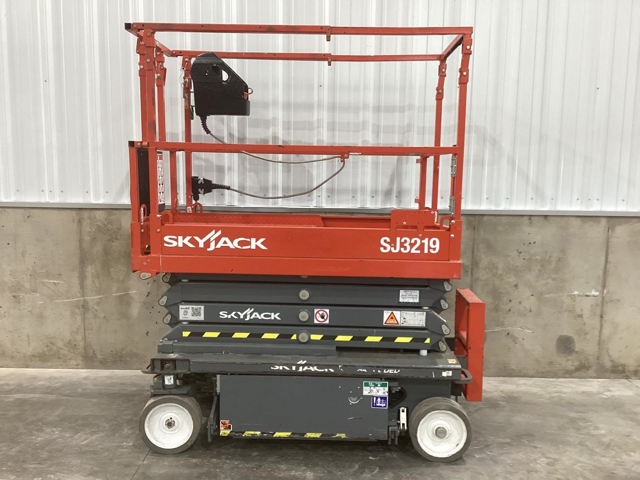 2022 Sky Jack SJ3219 Equipment Image0