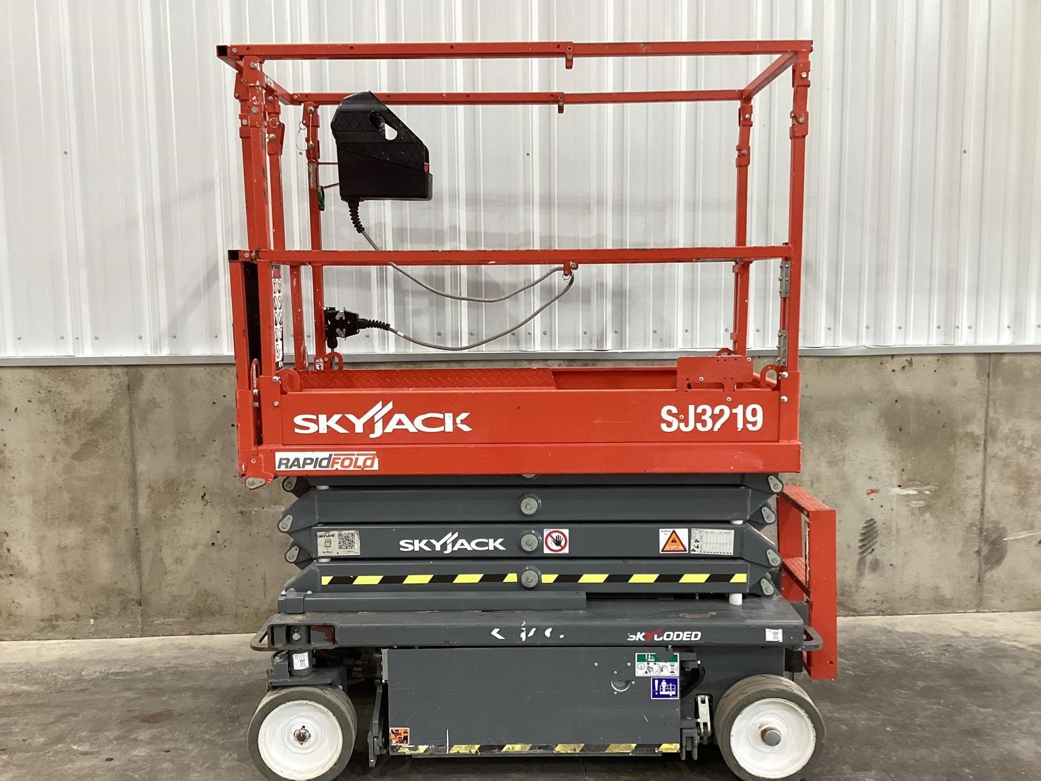 2021 Sky Jack SJ3219 Image