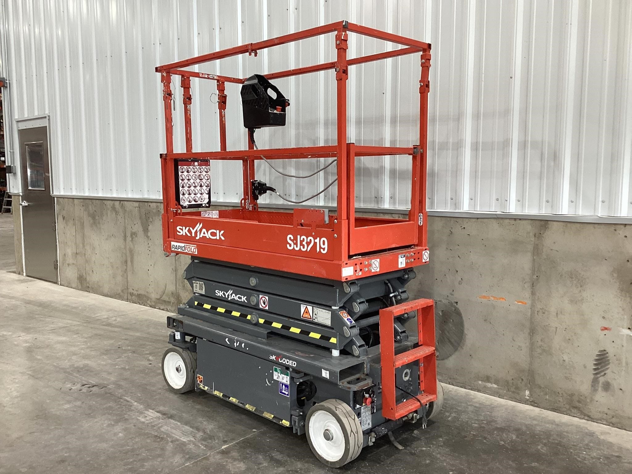 2021 Sky Jack SJ3219 Equipment Image0