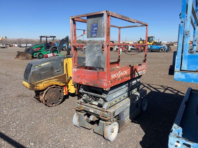 Image of Sky Jack SJ3219 equipment image 2