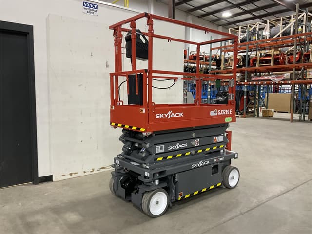 Image of Sky Jack SJ3219E equipment image 1