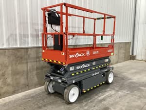2026 Sky Jack SJ3220E Image