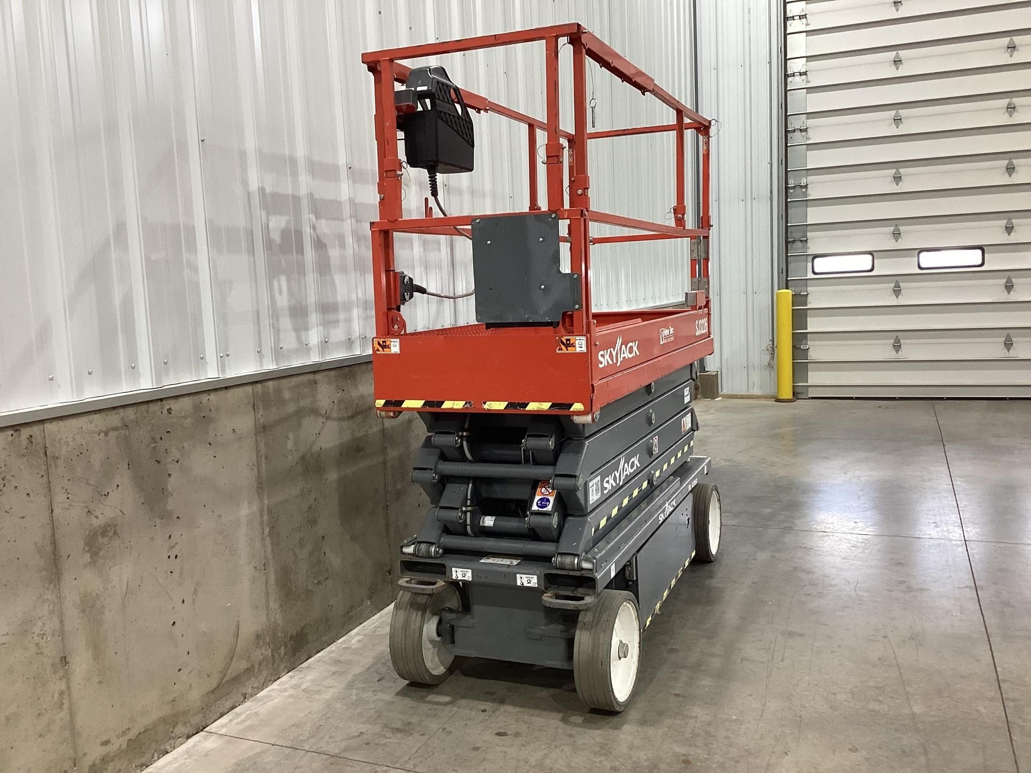 2020 Sky Jack SJ3226 Equipment Image0