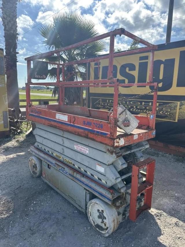 Image of Sky Jack SJ3226 equipment image 1