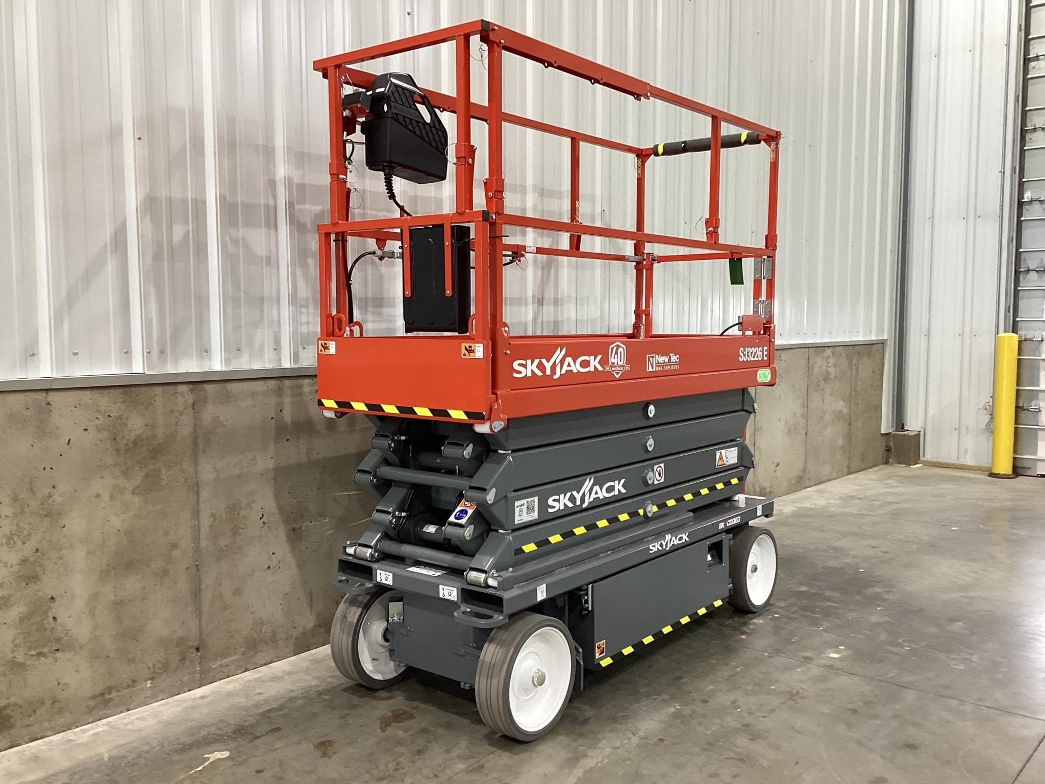 2025 Sky Jack SJ3226E Equipment Image0