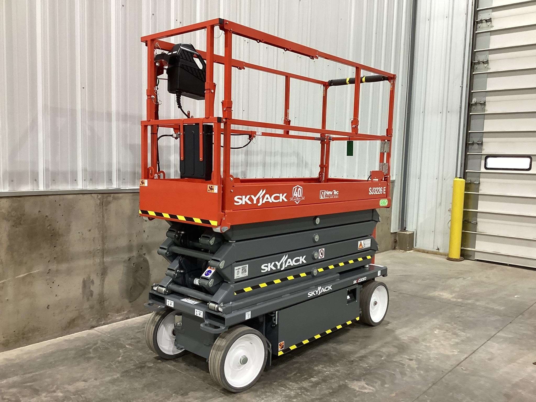 2026 Sky Jack SJ3226E Image