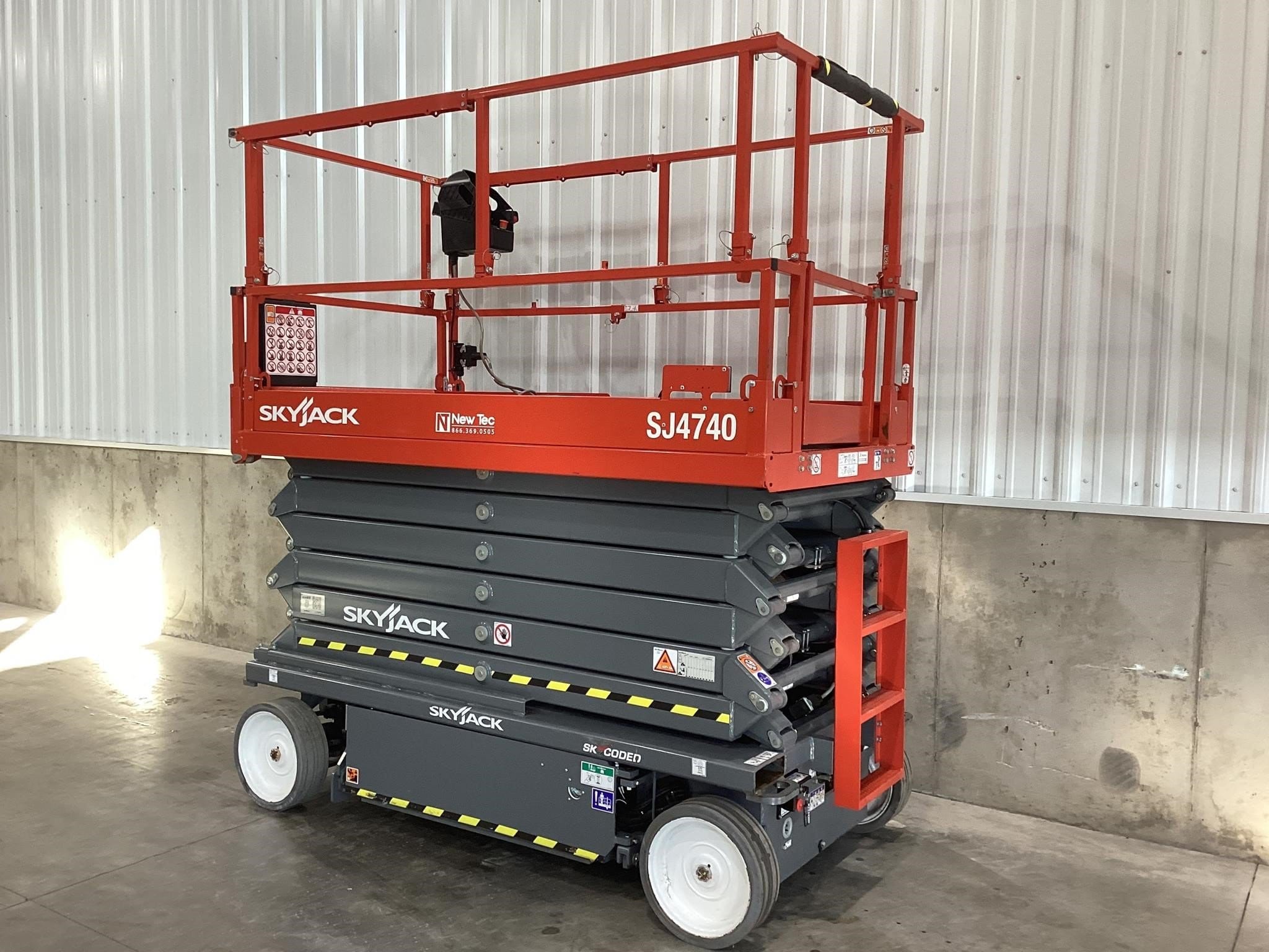 2022 Sky Jack SJ4740 Equipment Image0