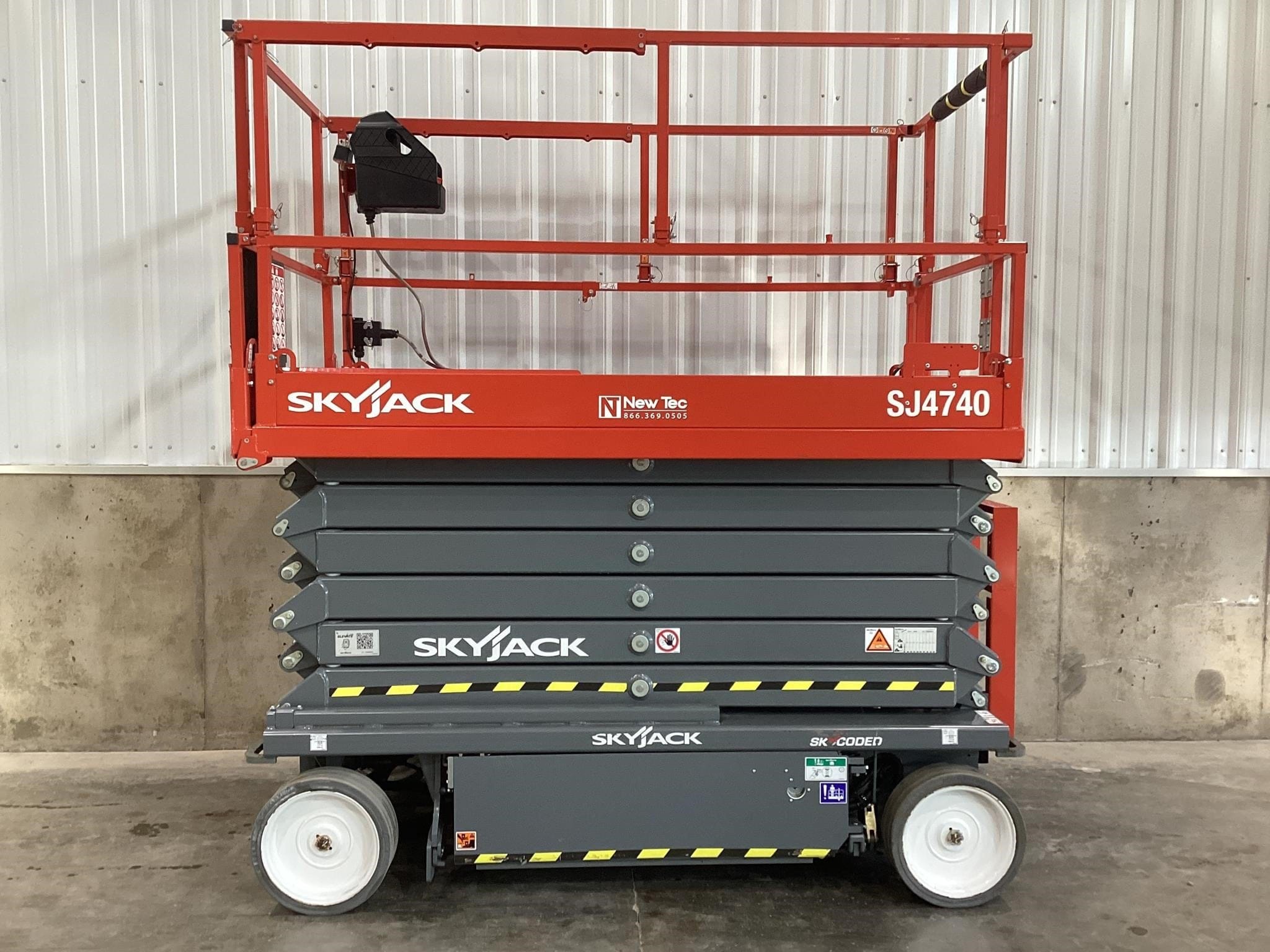 2022 Sky Jack SJ4740 Equipment Image0