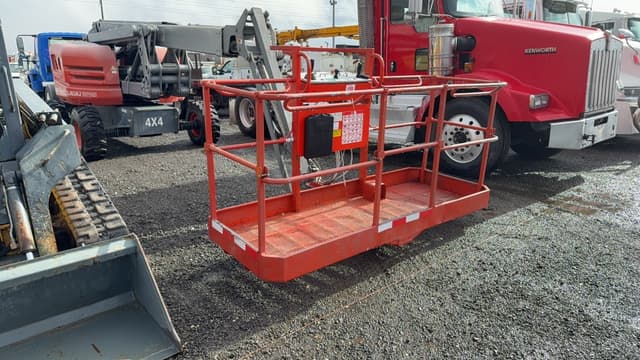 Image of Sky Jack SJ63AJ equipment image 2