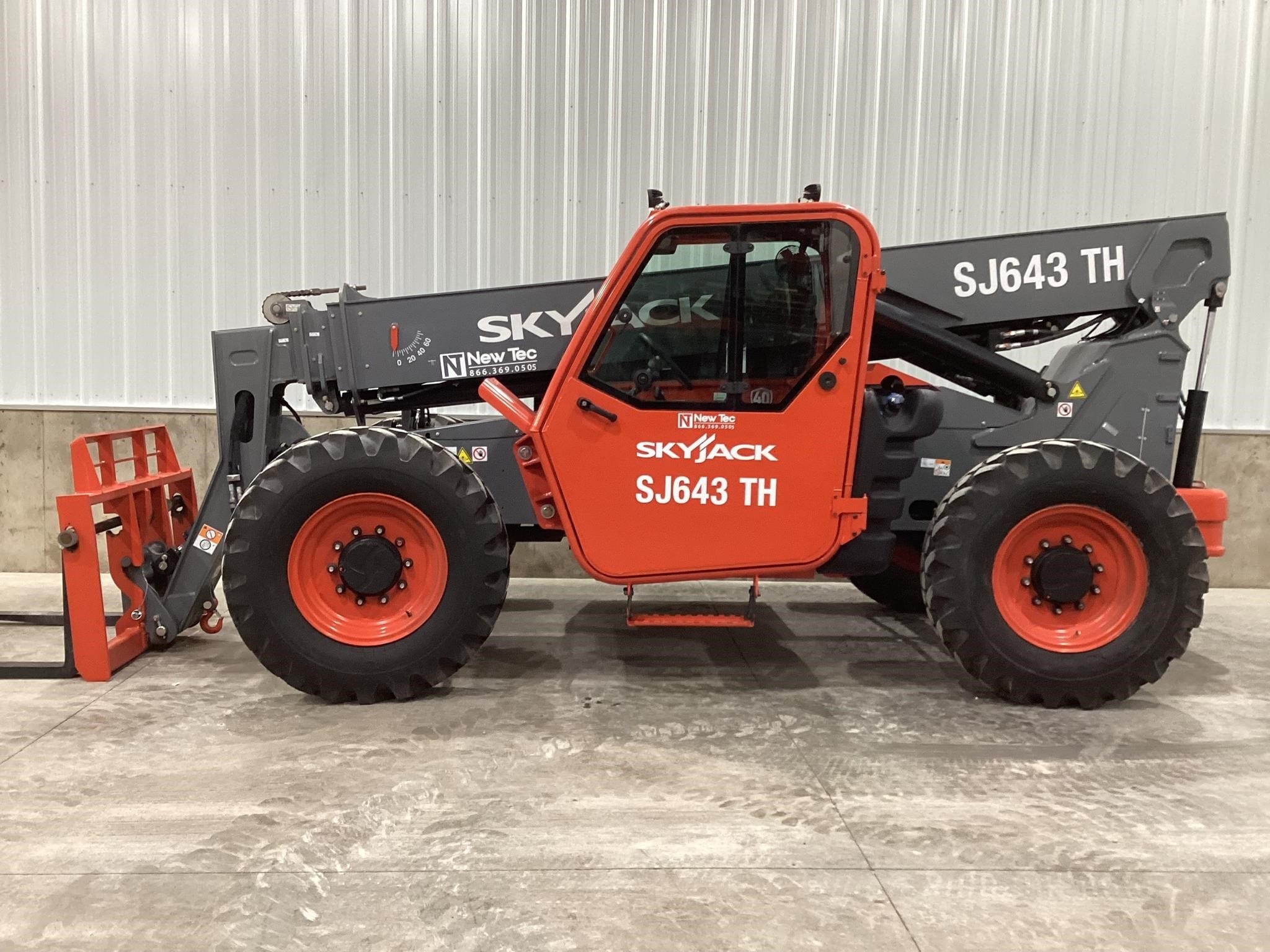 2025 Sky Jack SJ643TH Equipment Image0
