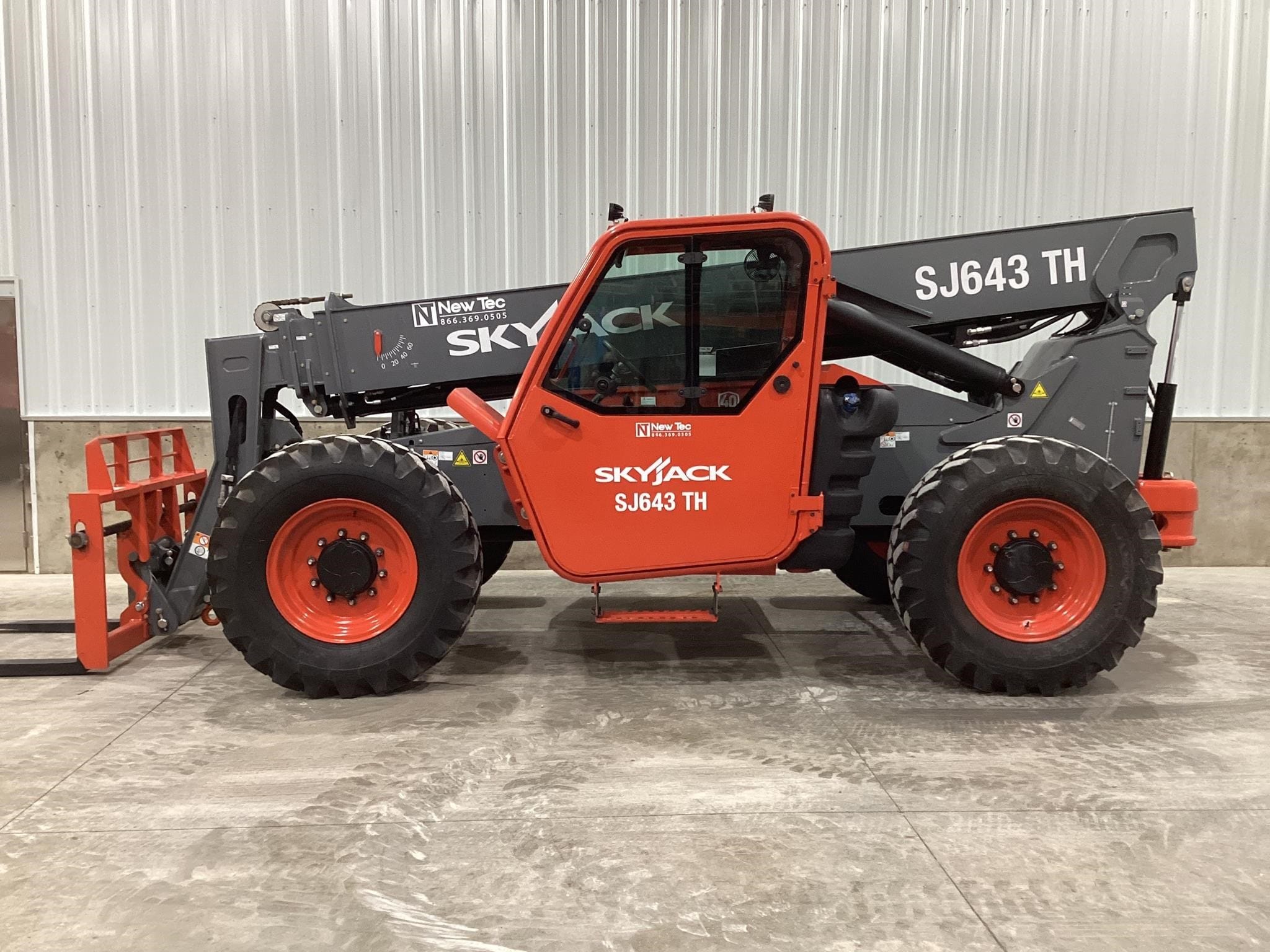 2025 Sky Jack SJ643TH Equipment Image0