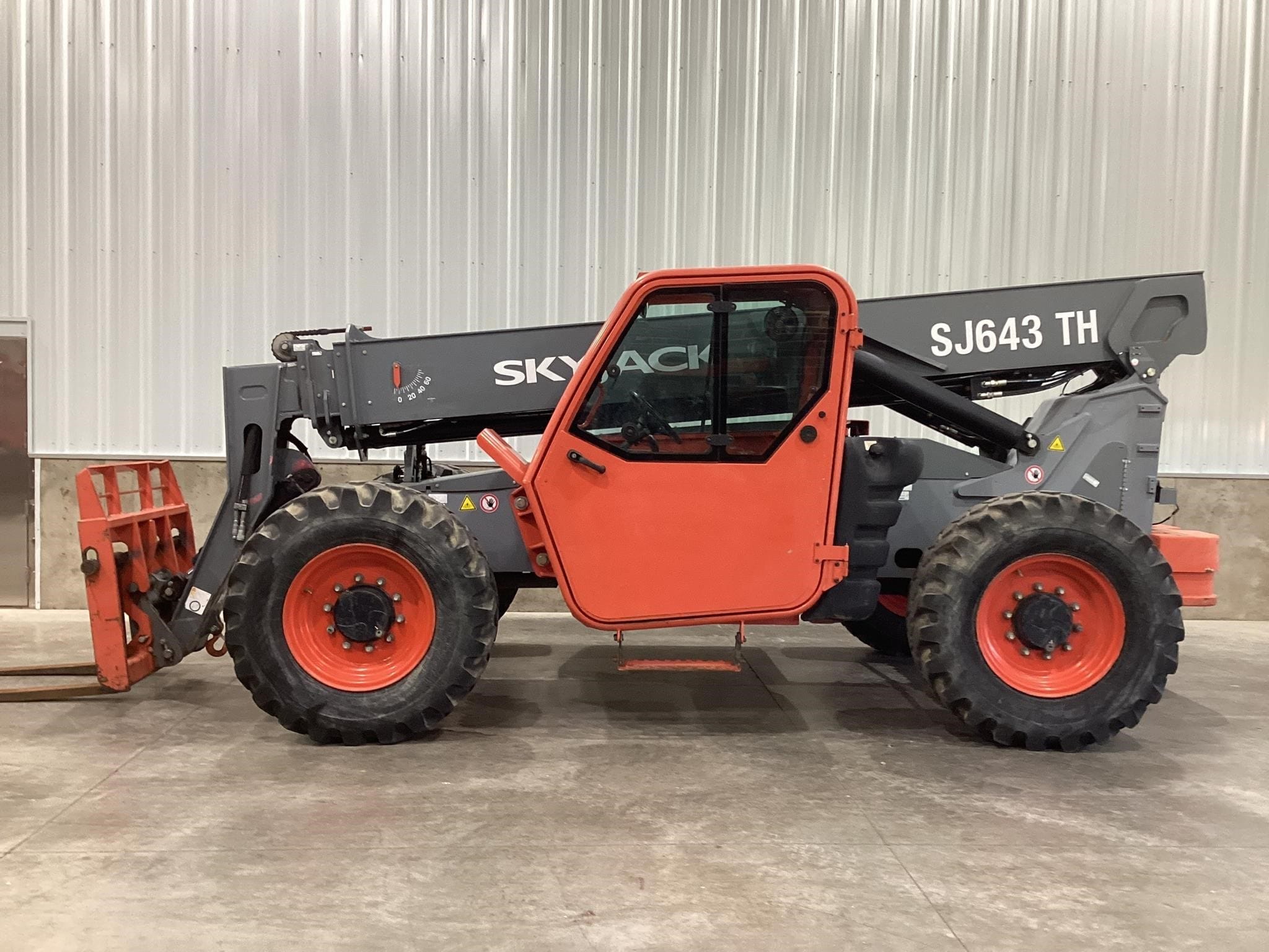 2018 Sky Jack SJ643TH Equipment Image0