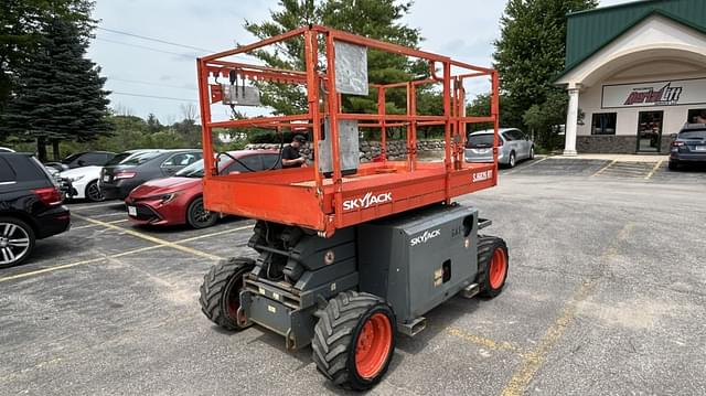 Image of Sky Jack SJ6826RT equipment image 4