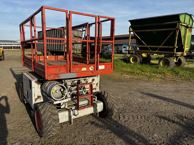Image of Sky Jack SJ6826RT equipment image 2