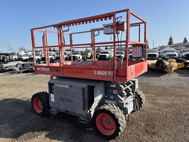 Image of Sky Jack SJ6826RT equipment image 1