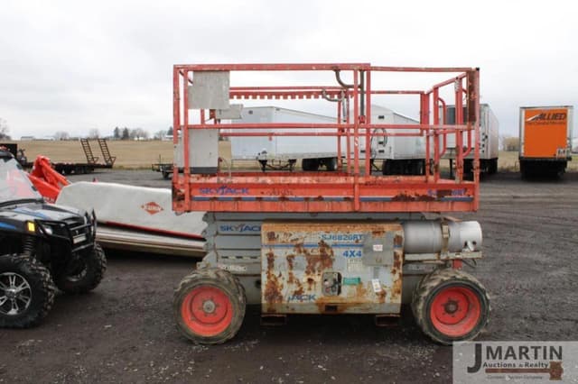 Image of Sky Jack SJ6826RT equipment image 4