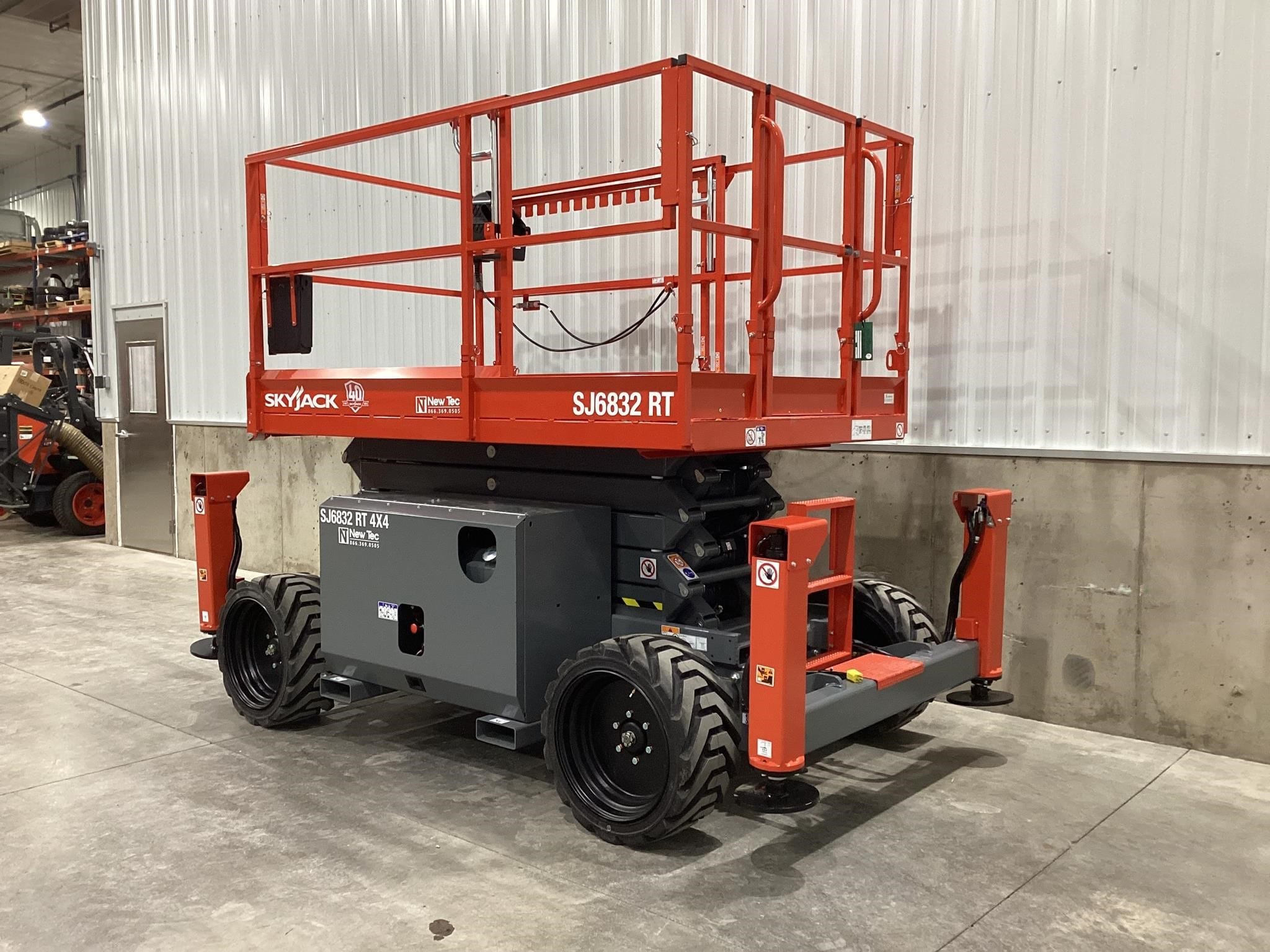 2026 Sky Jack SJ6832RT Image