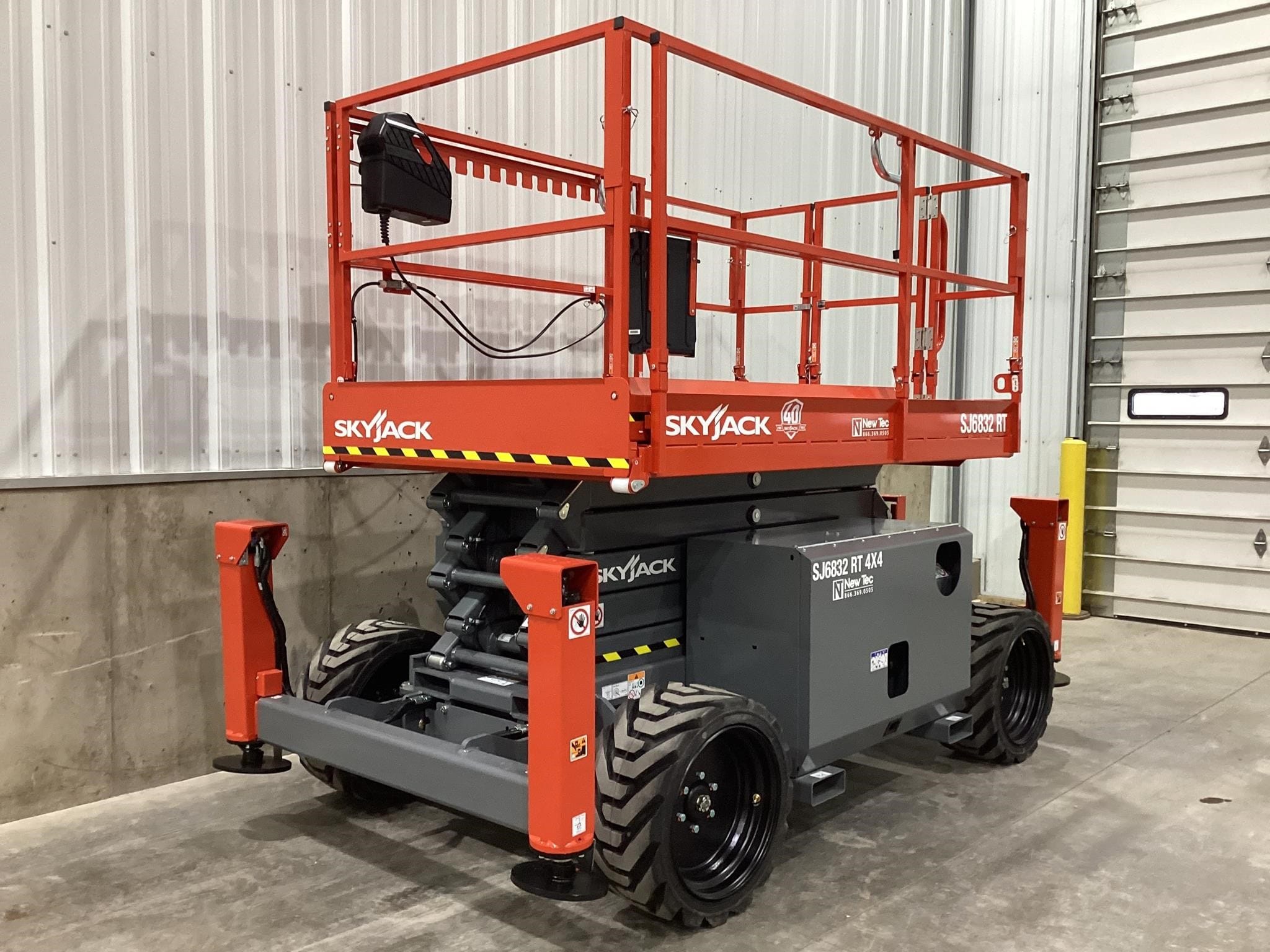 2026 Sky Jack SJ6832RT Equipment Image0