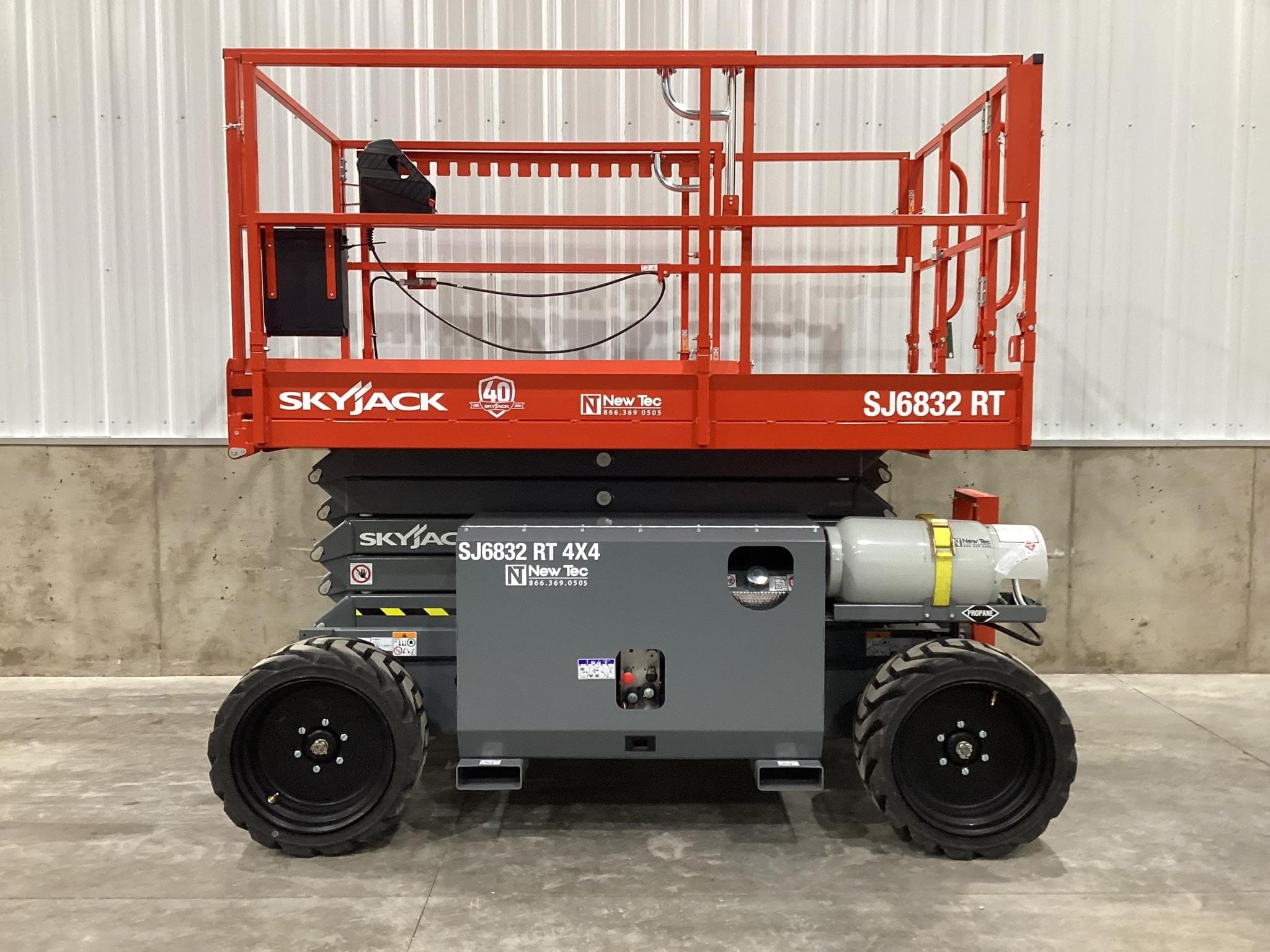 2026 Sky Jack SJ6832RT Equipment Image0