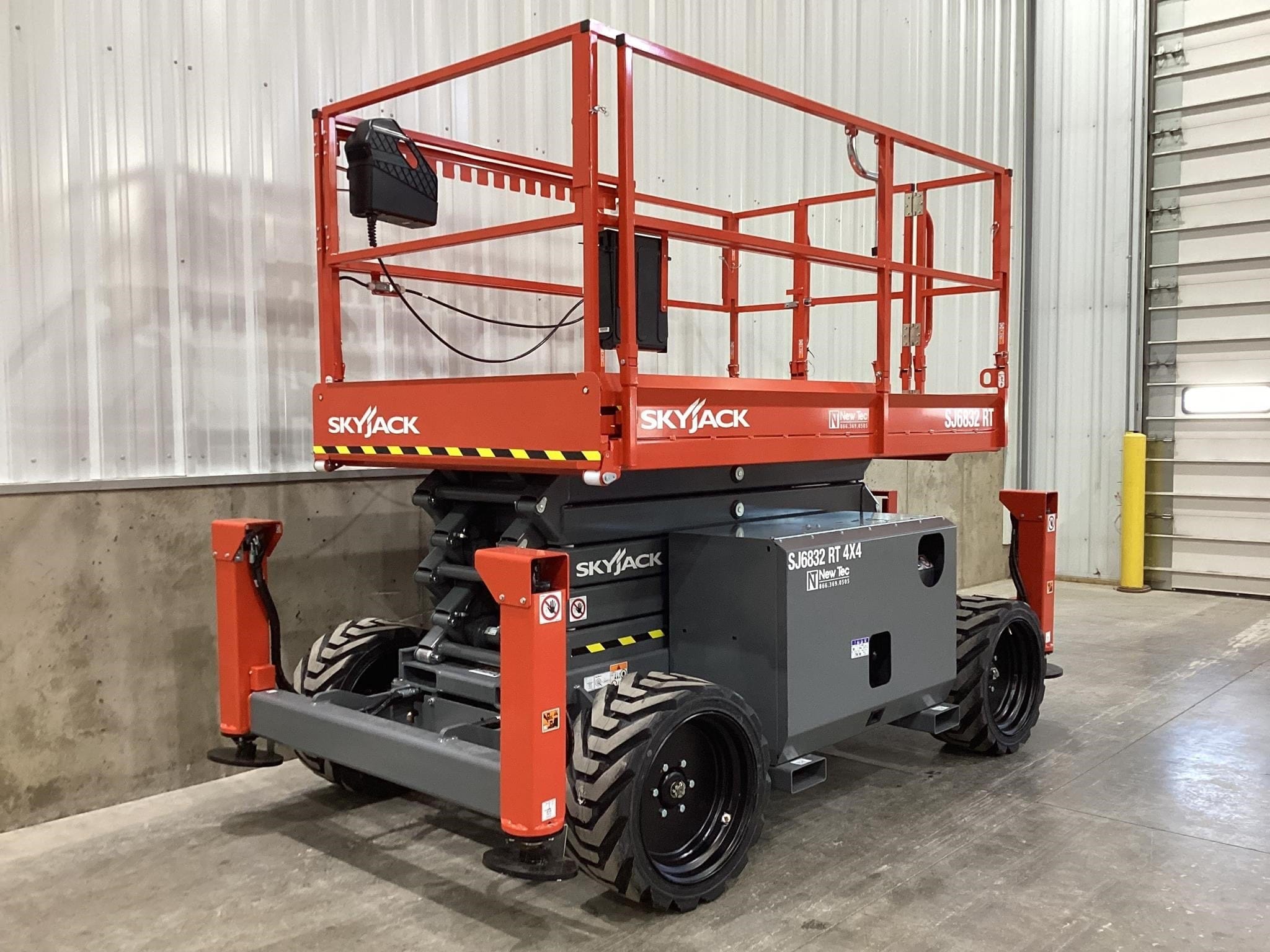 2026 Sky Jack SJ6832RT Equipment Image0