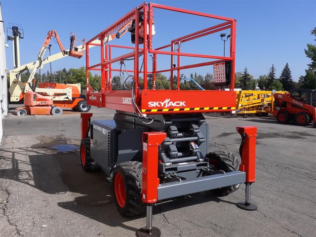 Image of Sky Jack SJ6832RT equipment image 2