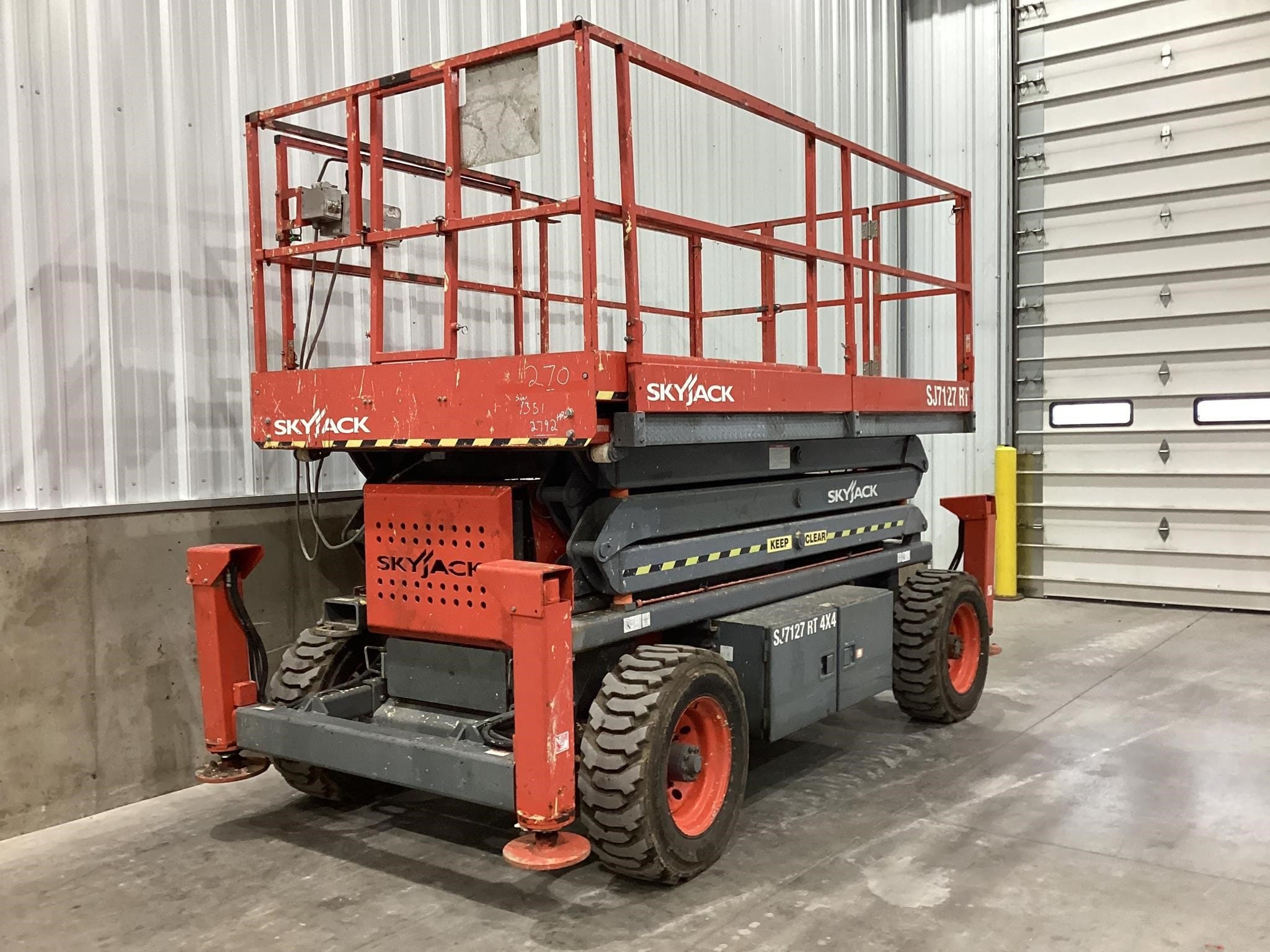 2008 Sky Jack SJ7127RT Equipment Image0