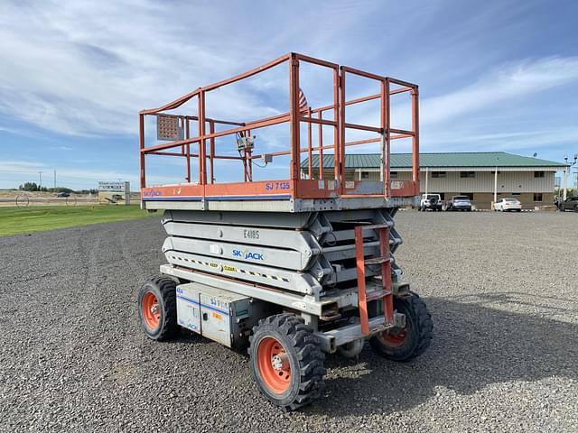 Image of Sky Jack SJ7135 equipment image 3