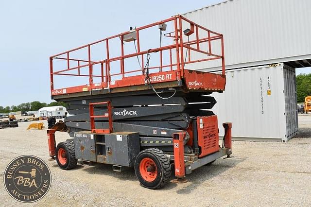 Image of Sky Jack SJ9250RT equipment image 4