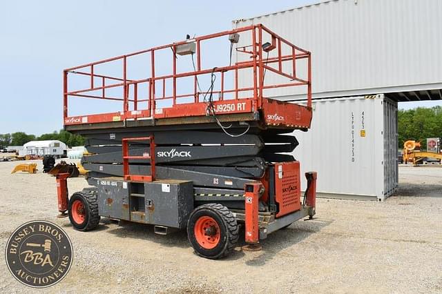 Image of Sky Jack SJ9250RT equipment image 3