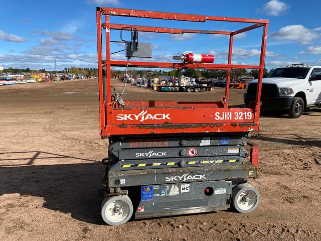 Image of Sky Jack SJIII3219 equipment image 3