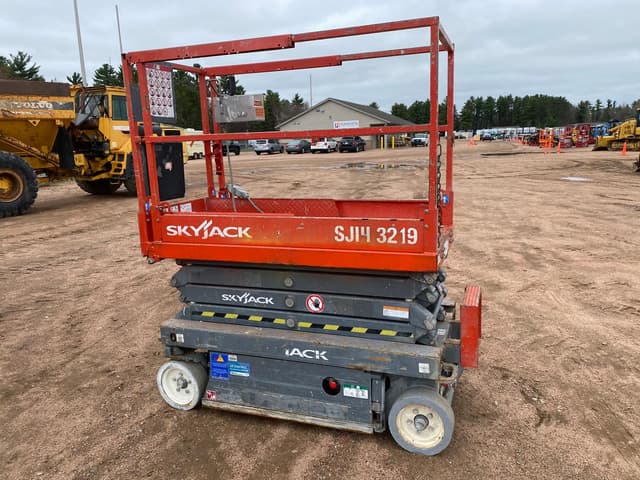 Image of Sky Jack SJIII3219 equipment image 2