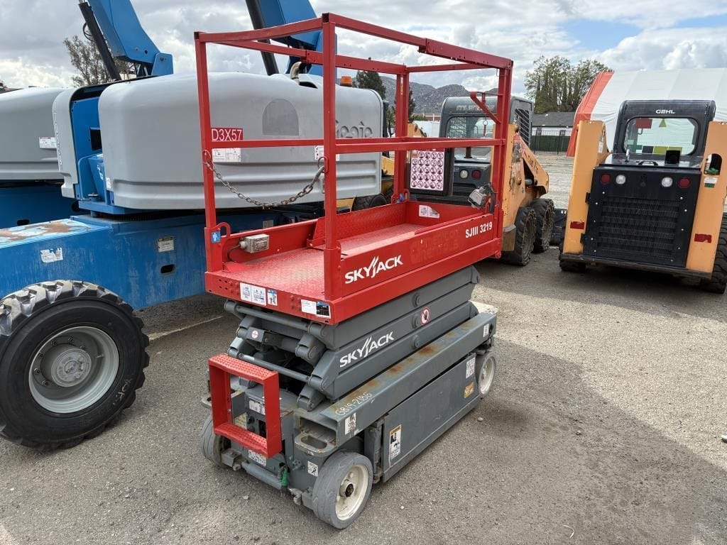 Sky Jack SJIII3219 Equipment Image0