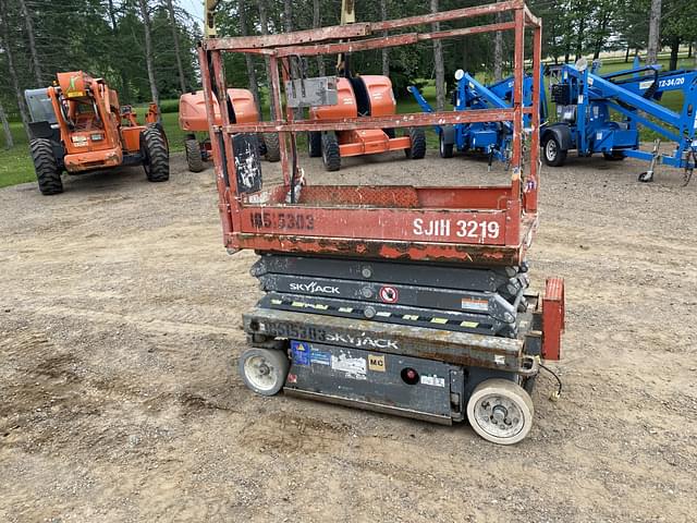 Image of Sky Jack SJIII3219 equipment image 3