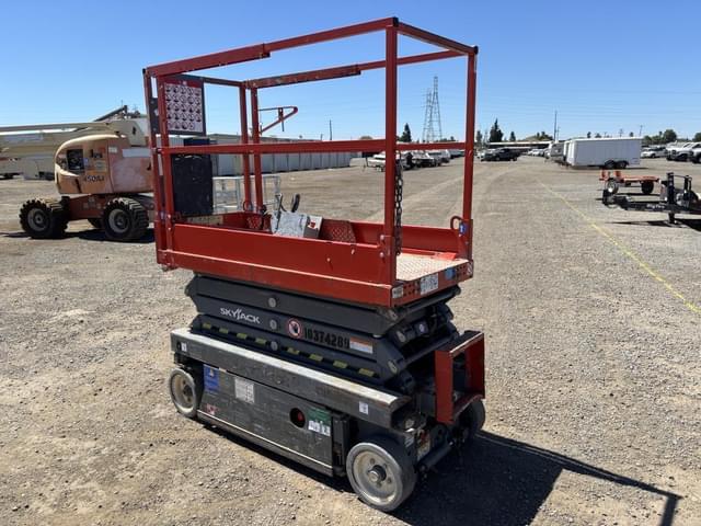 Image of Sky Jack SJIII3219 equipment image 3