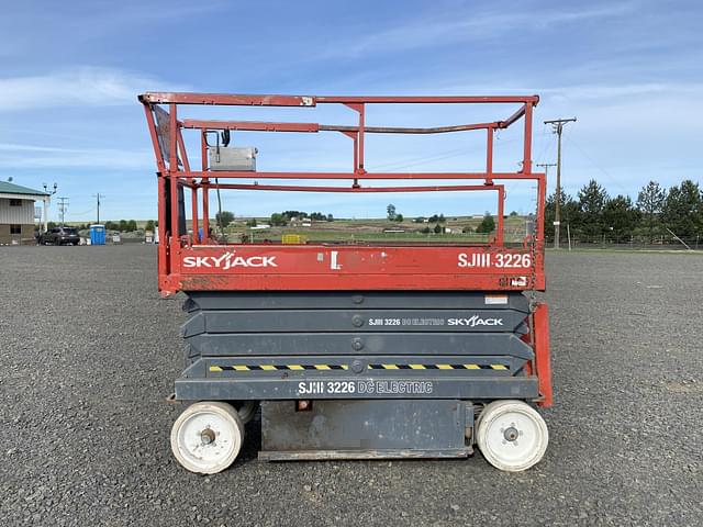 Image of Sky Jack SJIII3226 equipment image 1