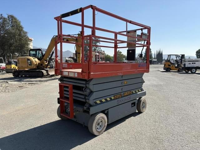 Image of Sky Jack SJIII4626 equipment image 2