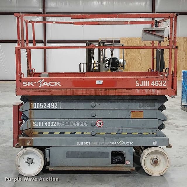 Image of Sky Jack SJIII4632 equipment image 3