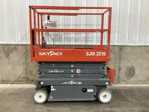 2018 Sky Jack SJIII3219 Image